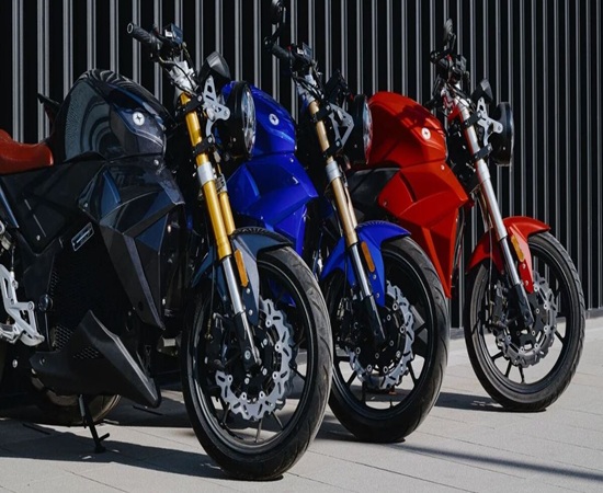 Sınırsız içerik ve tasarım özelleştirme özellikleri ile gelişmiş son panel dinamik yapı oluştur kolayca yönet teknik bilgi gerektirmeden firmanız hakkında sizi rakiplerinizden ayıracak profesyonel web tasarım scriptimizi çok uygun fiyata kullanın.